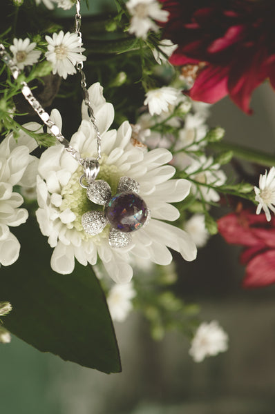 ACELIN FLOWER PEARL PENDANT