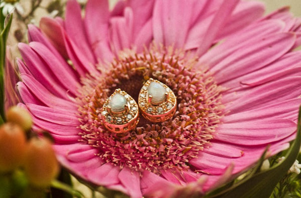 ALONDRA - TEAR DROP EARRING