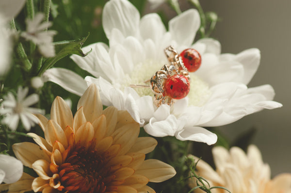 AUDETTE - FLOWER PEARL EARRING