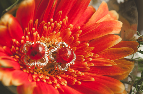 AUDETTE - FLOWER PEARL EARRING