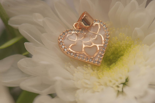 DARCEY - HEART PENDANT