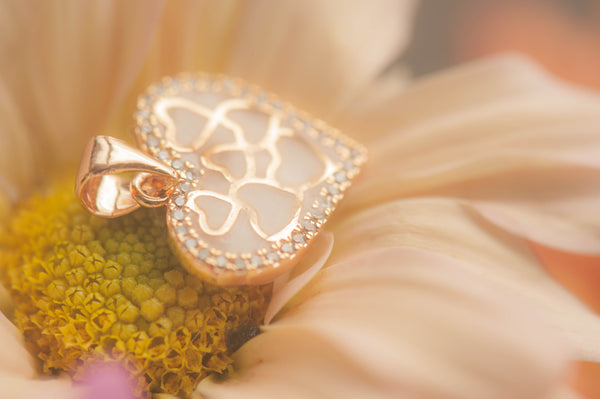 DARCEY - HEART PENDANT
