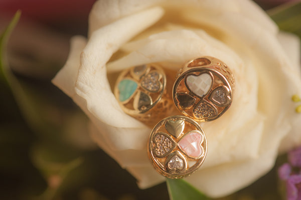 ABE - DOUBLE SIDED CLOVER CHARM