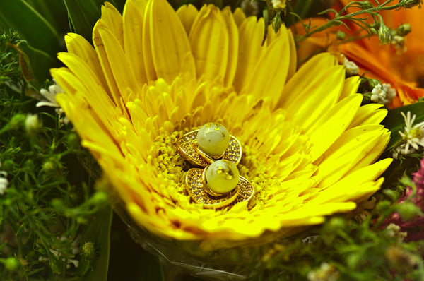 CHARO - PEARL EARRING