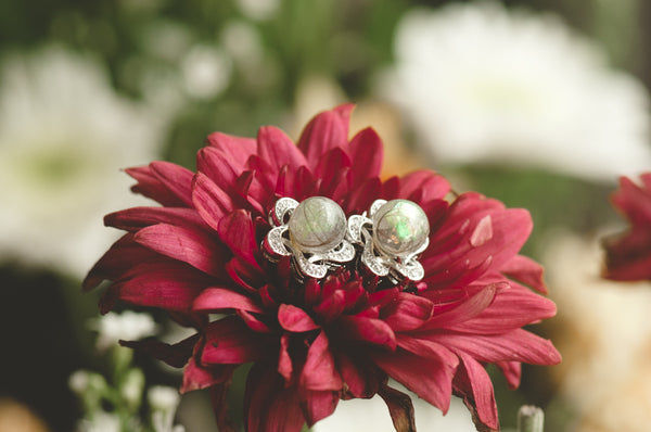 DENISA - FLOWER PEARL EARRING