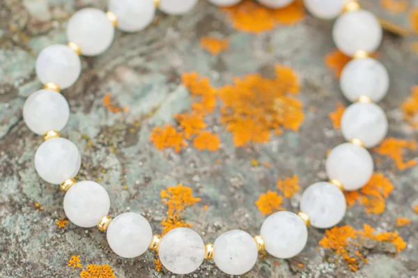 ERYNA - MOONSTONE BRACELET