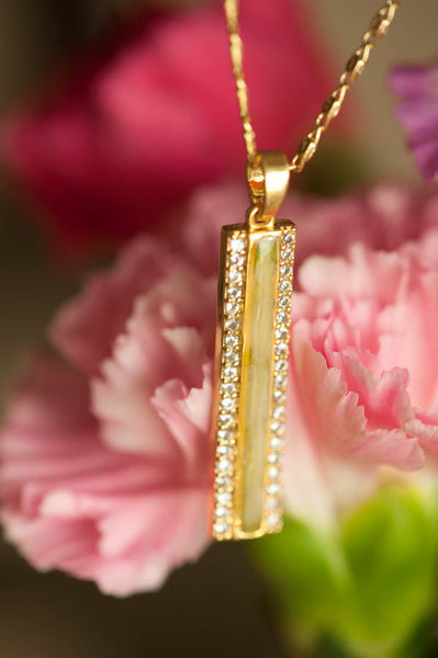 GIZELA - RECTANGLE DROP PENDANT