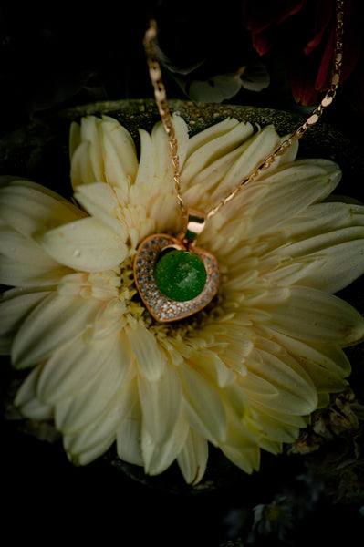 HAO - PEARL HEART PENDANT