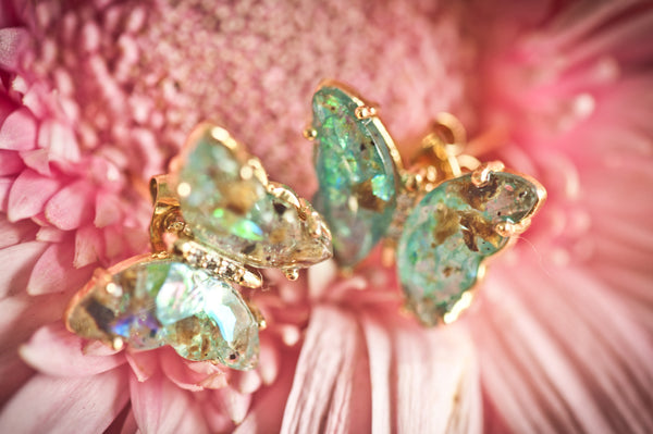 JANKA - BUTTERFLY EARRING