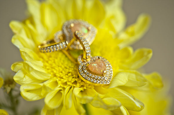 JULES - DANGLING HEART EARRING