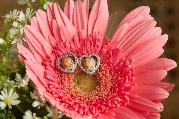 MINNA - HEART OVAL EARRING