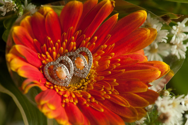 MINNA - HEART OVAL EARRING