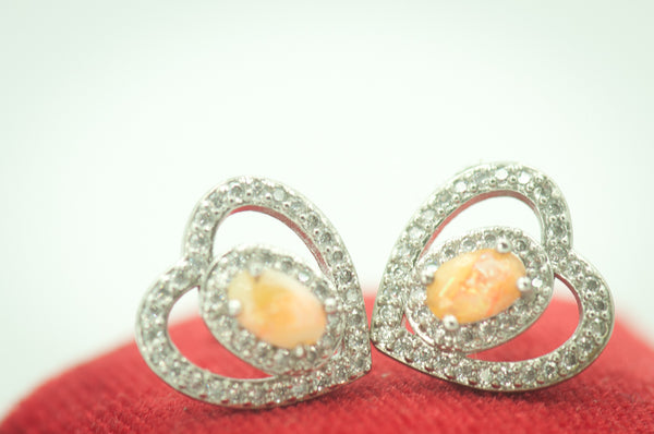 MINNA - HEART OVAL EARRING