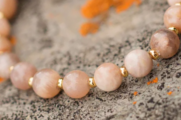 NABILAH - SUNSTONE BRACELET