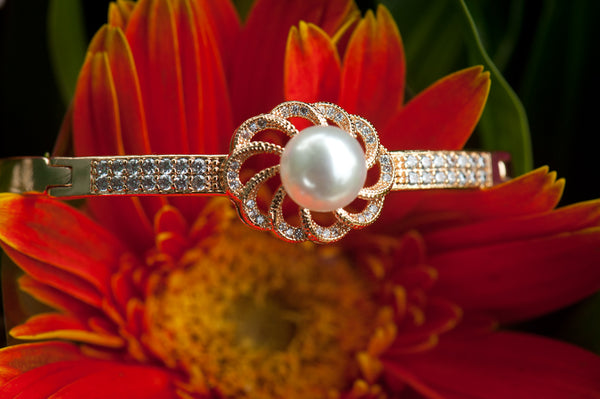 POLARIS - PEARL BANGLE