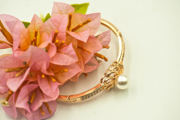 POLARIS - PEARL BANGLE