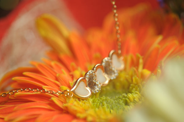 QUENCEY - HEART PENDANT