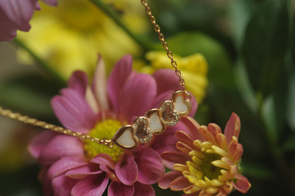 QUENCEY - HEART PENDANT