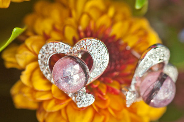 SALUD - HEART PEARL EARRINGS