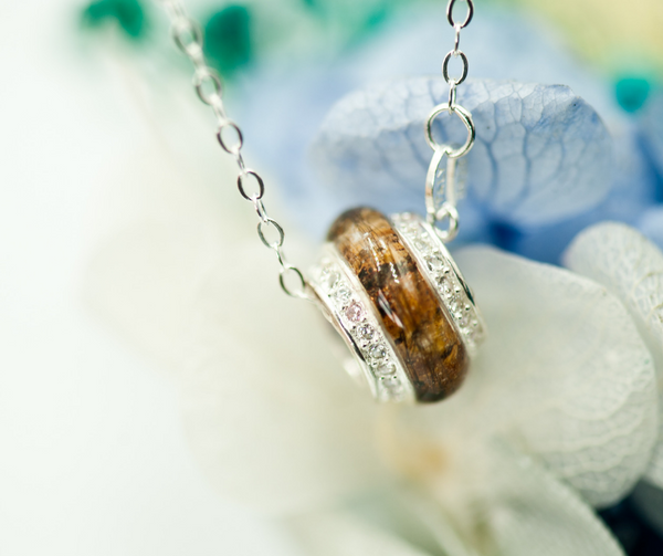 MELISA - DISC CHARM PENDANT