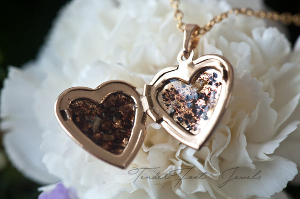 AMY HEART LOCKET