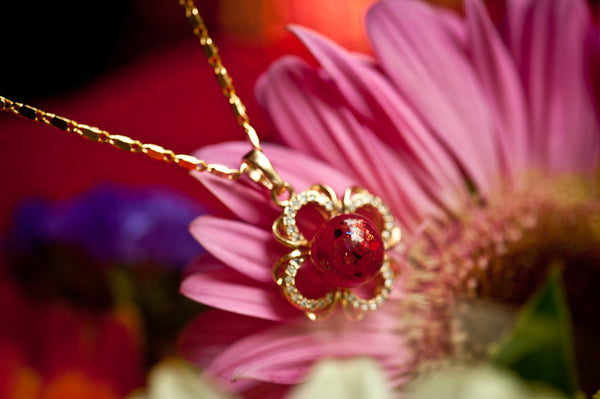 AUDETTE - FLOWER PEARL PENDANT