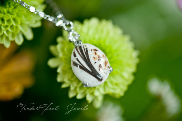 AVA - TEAR DROP PENDANT