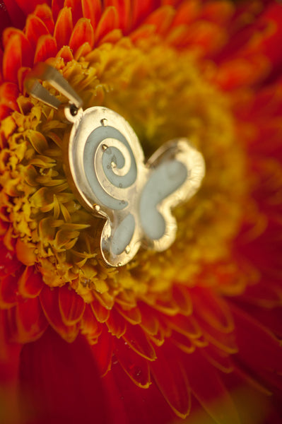 BAILEY - BUTTERFLY PENDANT