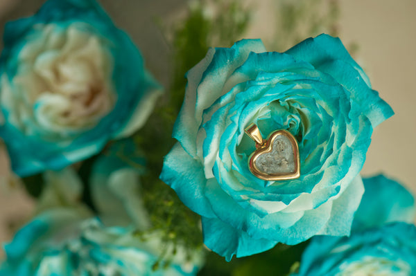 BEVERLY - DOUBLE SIDED HEART PENDANT