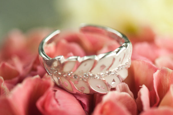 BRIDGET - LEAF RING