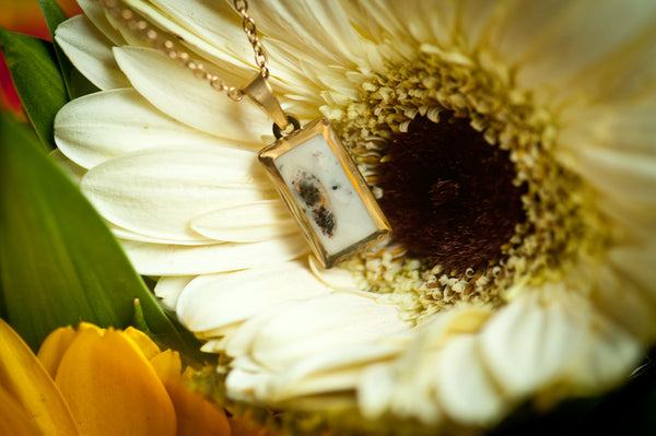 CAROLENA - RECTANGLE PENDANT