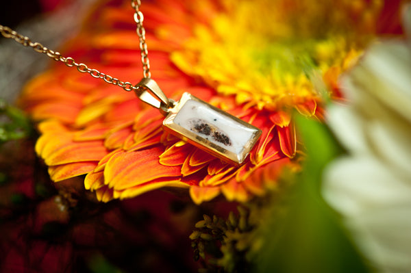 CAROLENA - RECTANGLE PENDANT