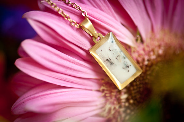 CAROLENA - RECTANGLE PENDANT