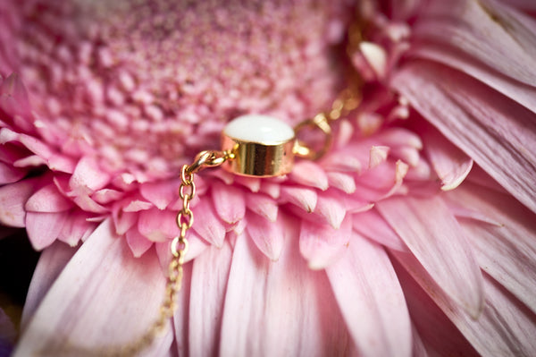 CHAYCE - MILK DROP PENDANT