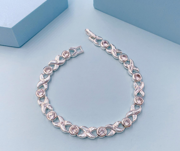 CHELIDONIA - Broken Infinity Bracelet