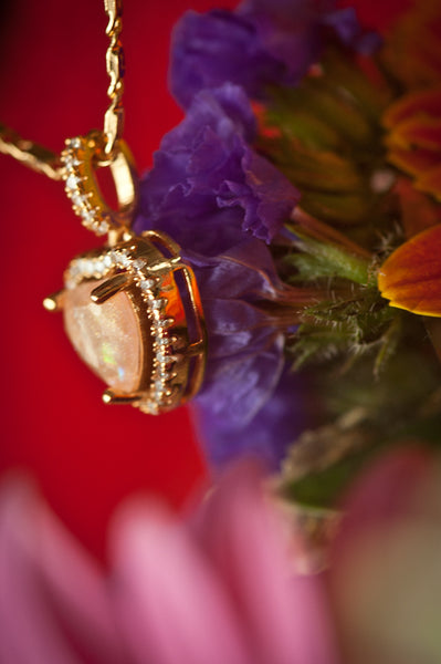 CHLOE - DANGLING HEART PENDANT