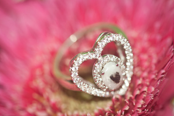 CILKA - HEART OVAL RING