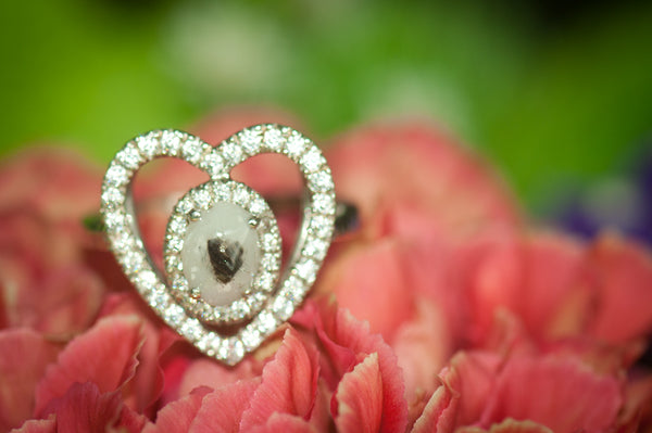 CILKA - HEART OVAL RING