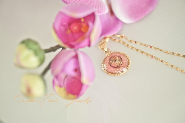 CIRCLE - ROUND PENDANT