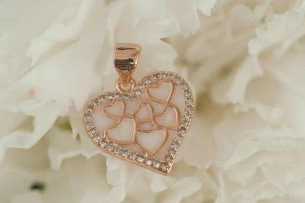 DARCEY - HEART PENDANT