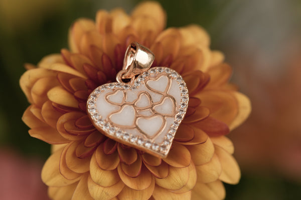 DARCEY - HEART PENDANT