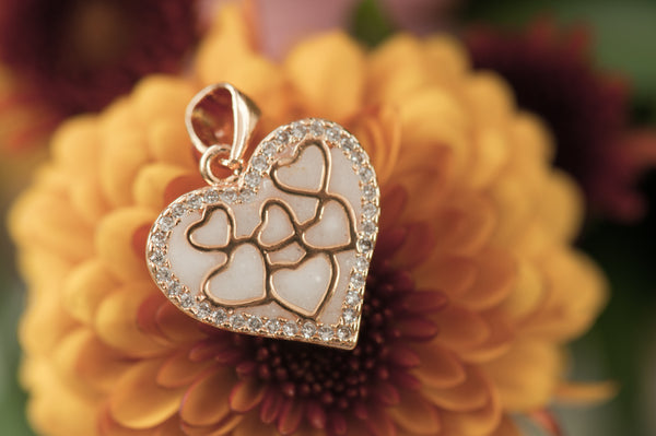 DARCEY - HEART PENDANT