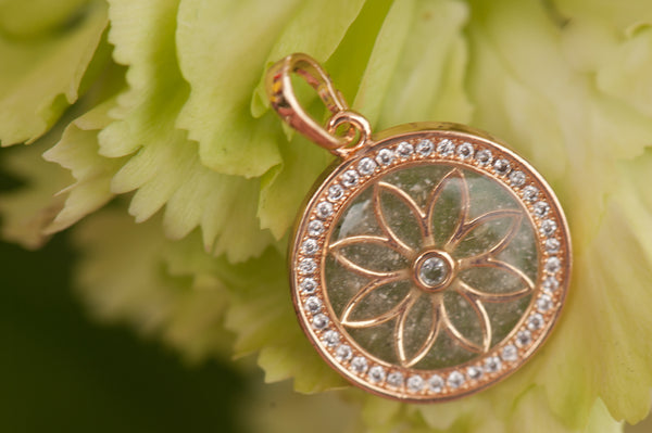 DEJAH - ROUND PENDANT