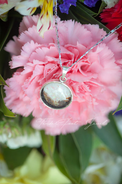 EILEEN - DOUBLE SIDED PENDANT