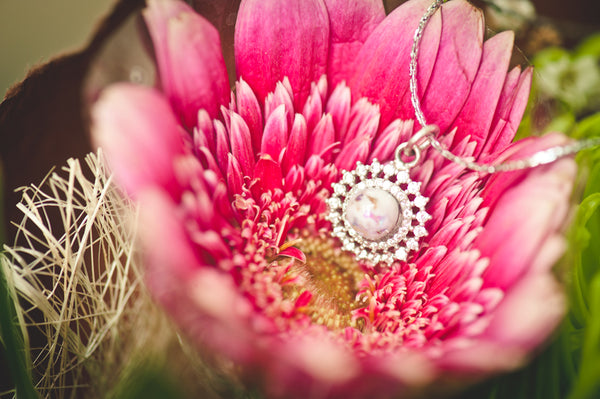 ELIZABETH - CORONATION PEARL PENDANT