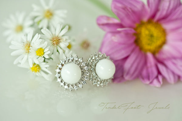 ELIZABETH - CORONATION STUD PEARL EARRING