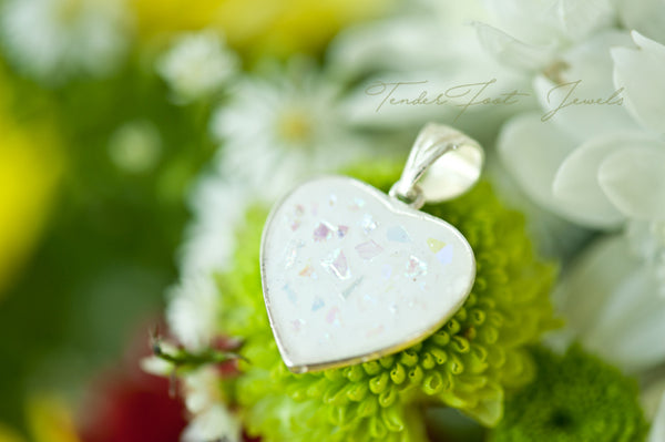 ELSA - HEART PENDANT