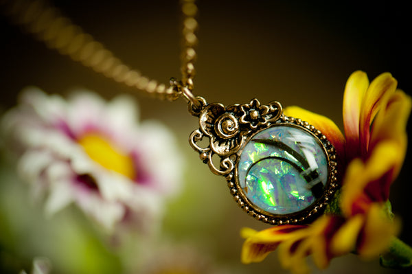 ESTHER - CLASSIC PENDANT