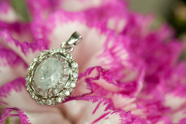 FRIDA - OVAL PENDANT