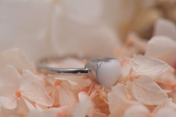 HEATHER - DAINTY HEART RING
